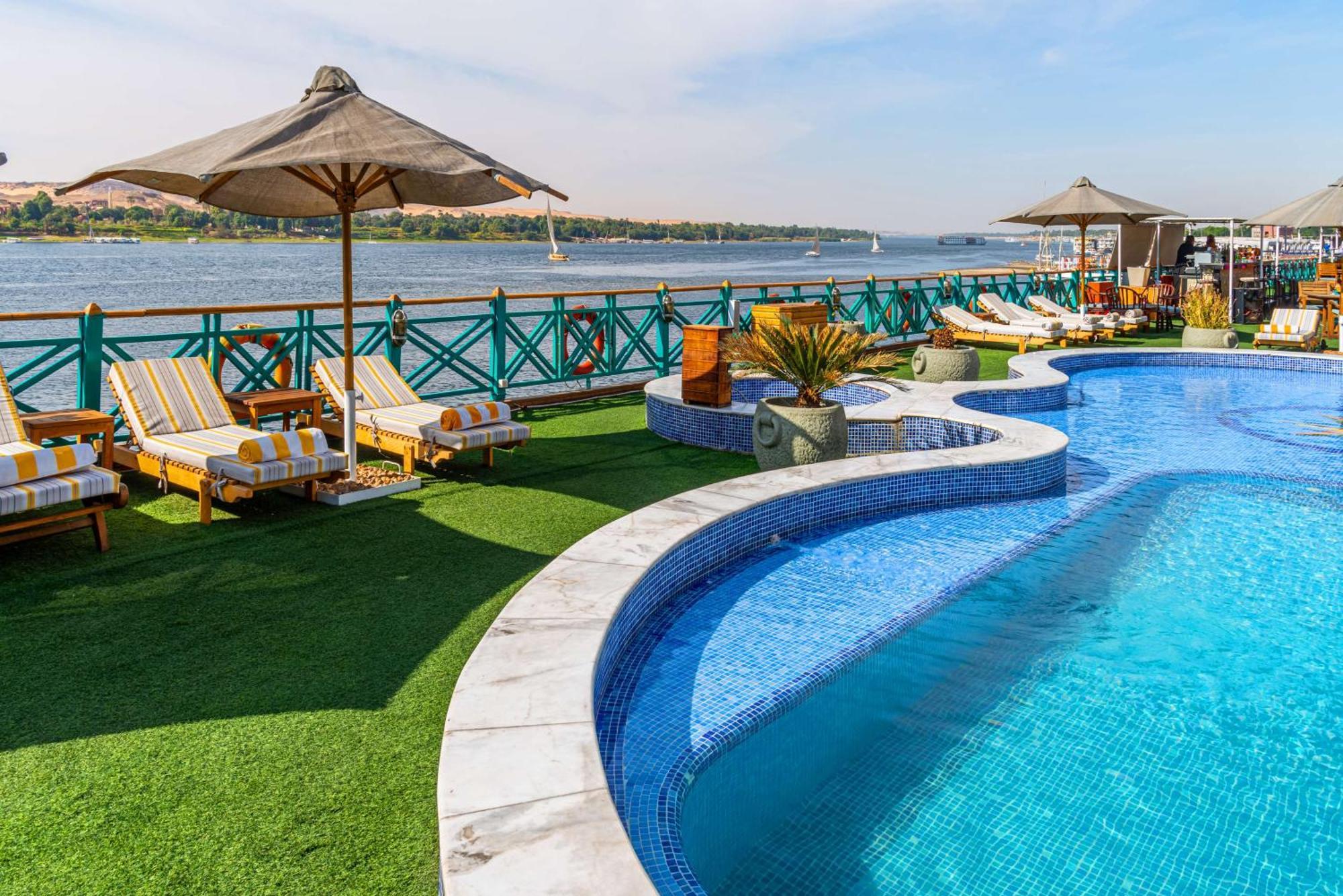 Sonesta Moon Goddess Cruise - From Aswan To Luxor - 03 & 07 Nights Every Friday Ξενοδοχείο Εξωτερικό φωτογραφία